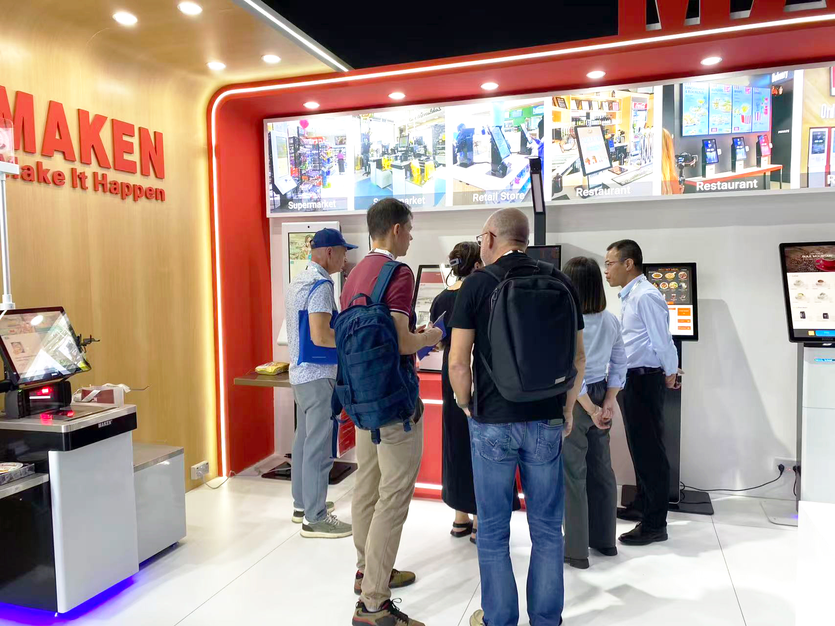 Maken showcases smart retail solutions at gitex 2025